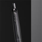 Parker − Stylo à bille Jotter XL − noir mat monochrome − pointe moyenne − encre bleue-Technologie d’encre Quinkflow pour une performance d’écriture plus lisse, plus soignée et plus fluide