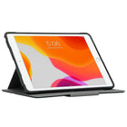 Targus Étui Pro-Tek pour iPad (9e/8e/7e gén.) 10,2 po, iPad Air 10,5 po et iPad Pro 10,5 po - Noir-Réussit le test militaire de chute de 4 pieds (MIL-STD 810G)*
Support intégré pour crayon ou stylet Apple (crayon vendu séparément par Apple)
 Augmente le son grâce à des pinces audio innovantes qui dirigent le son vers l'utilisateur
 Fonction veille/sommeil pratique