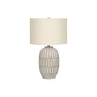 Monarch Specialties - Luminaire - 24 po H Lampe De Table - Résine Crème - Abat-Jour Ivoire / Crème - Transitionnel-Conçue en forme de vase, cette lampe de table en résine gris crème texturé de 24 pouces de haut, surmontée d'un abat-jour en lin ivoire et finie par un finial doré, apportera un style éclectique et à la mode à n'importe quel salon, chambre ou espace de bureau