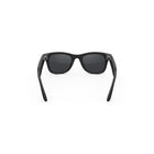 Ray-Ban Meta - Lunettes IA Wayfarer Gen 2 - Transitions claires/grise - Noir mat-Capturez sans effort ce que vous voulez avec Meta AI. Démarrez une séance et vos lunettes obtiendront automatiquement les photos, créant ainsi une compilation vidéo pour vous