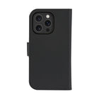 Dbramante1928 - Lynge Portefeuille 2en1 pour iPhone 16 Pro Max - Noir-Chaque étui Lynge est fabriqué à la main à partir de cuir pleine fleur d'origine durable qui développe une belle patine à l'usage