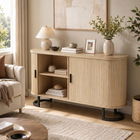 HOMCOM - Buffet moderne cannelé 55 po avec portes coulissantes - bois naturel-Les étagères réglables à 3 niveaux offrent un rangement flexible pour divers objets