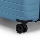 Bugatti Valise de cabine à coque rigide 21.50po de la collection Stockholm - Bleu Glacier-7