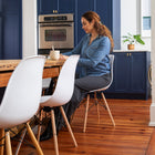 Flash Furniture - 2 pièces Chaise de la série Elon en plastique blanc avec pattes en bois-Largeur du dossier: 11-16 po