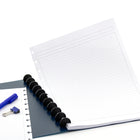 Cambridge - Cahier Poly Disc, bleu marine, grand, 60 feuilles-Des recharges et des séparateurs supplémentaires sont également offerts.  Ces extras vous permettent de personnaliser et d'organiser davantage votre cahier selon vos préférences. 