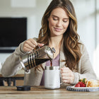 Contigo - Tasse à café Streeterville - 414 mL - sel-Une fois fermé, le couvercle anti-éclaboussures empêche de renverser les boissons