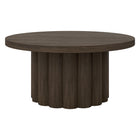 Hudson&Canal - Table basse ronde cannelée Olie - 32 po l - Chêne brun-La table est fabriquée en MDF de haute qualité et durable, avec une structure interne en métal