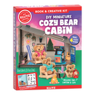 Klutz - Le chalet douillet des ours à réaliser soi-même-Contient : des cure-pipes, des yeux et des nez en plastique, des morceaux de feutrine prédécoupés, deux accessoires miniatures, de la colle et du papier à bricoler