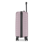 Bugatti - Valise de cabine rigide 21,5 po de la collection Mecca - Lilac-Intérieur doublé avec panneau de séparation, poches pratiques et sangles de serrage pour garder le contenu organisé et en place.