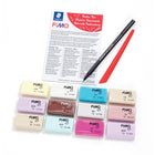 Staedtler Ensemble Plaisirs Gourmands FIMO, couleurs assorties, paquet de 14-Ensemble de 12 demi-blocs de pâte à modeler de couleurs assorties emballés individuellement dans une boîte