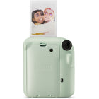 FujiFilm - Appareil instantané Instax Mini 12 - Menthe verte-Il suffit de tourner l'objectif pour allumer et éteindre l'appareil