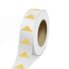 JAM Paper - Rouleaux d'étiquettes standard - triangle - 1 1/4 x 2 1/2 - feuille métallique dorée - 125 étiquettes/rouleau-Couleur : feuille dorée brillante durable | Faites ressortir votre courrier avec des étiquettes d'adresse d'expédition colourées.