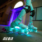 Yvolution - Neon Patins à roues alignées Combo - 3 à 6 - Sarcelle/Rose-Éclairage coloré et automatique. Nos patins sont équipés de roues LED vibrantes qui s'allument dans les deux modes, créant un effet lumineux époustouflant à chaque rotation. De plus, les roues s'illuminent sans piles. Idéal pour améliorer la sécurité en augmentant la visibilité dans des conditions de faible luminosité. Vivez une expérience de patinage magique grâce à nos roues colorées à éclairage automatique.