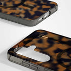 Ideal of Sweden - Coque transparenteClear Case Mid Compatible MagSafe Galaxy S25 - Écaille de Tortue-Revêtement résistant aux rayures