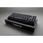 Ducky - ProjectD Tinker 65 RGB Mechanical Keyboard - MX Blue Switches - SF Layout - Black-RVB orienté vers le sud: Une fonctionnalité RVB unique où les LED sont situées en bas de l'interrupteur plutôt qu'en haut, ce qui les rend plus lumineuses car elles font face au typographe.