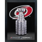 Frameworth - Carolina Hurricanes 16 po H x 20 po l Cadre Champions de la Coupe Stanley 2026 - Sous licence officielle LNH/AJLNH-Produit mural NHL and NHLPA sous licence officielle pour les amateurs des Carolina Hurricanes