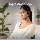 Logitech - Zone 300 casque Bluetooth sans fil avec microphone anti-parasite -Graphite-Liberté de mouvement: déplacez-vous librement chez vous ou au bureau grâce à ce casque Bluetooth avec microphone, une portée sans fil maximale de 30 m (98 pieds), basculez entre l’ordinateur et le téléphone en toute simplicité