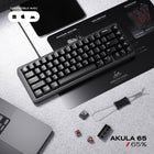 Cybeart - Akula 65 Lite Clavier Gaming Filaire Rgb Compact 65 - Noir-Conception à 5 couches avec joints en mousse Poron et IXPE pour une isolation acoustique optimale et un confort de frappe exceptionnel. Les couches internes amortissantes minimisent la résonance et suppriment l’écho, produisant un son riche et feutré pour une frappe plus silencieuse
