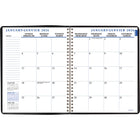 Staples - Agenda mensuel 2026 - 8 3/4 po H x 6 7/8 po L - couleurs assorties - bilingue-La page d'informations personnelles comprend une section pour les informations generales, d'urgence et medicales, la page des dates à retenir et une reference de trois ans