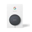 Google - Nest Mini 2e génération, charbon-Vous pouvez accrocher le Nest Mini directement au mur, que ce soit dans votre cuisine, votre chambre à coucher, votre salle de séjour ou votre entrée (Une prise de courant à proximité est requise). Il est facile à fixer et à atteindre, et n'est jamais encombrant