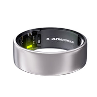 Ultrahuman - Ring Air - Taille 11 - Titane brut-La bague Ultrahuman mesure une large gamme de paramètres, notamment le sommeil, l'activité, le stress, la santé cardiaque, le mouvement, les entraînements et la récupération. Restez au sommet de vos objectifs de santé et de forme physique grâce à des analyses détaillées pour optimiser votre performance et votre bien-être.
