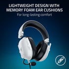 Razer - Blackshark V2 X Playstation Casque - Blanc-Conception légère avec mousse à mémoire de forme: Le rembourrage épais de l'arceau et les coussinets d’oreille en similicuir offrent un maintien et un confort parfaits