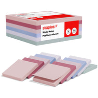 Staples - Blocs de feuillets ultra-autocollants, 4 x 4 po, collection Ocean Mist, paquet de 24-L’adhésif ultra-collant assure que les feuillets restent bien en place