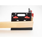 WeatherTech - Système de confinement pour pour les camionnettes, les VUS et les fourgonnettes - Paquet de 4-La parte inferior del sistema de contención de carga para maletero CargoTech Pro es texturada y adherente, lo que ayuda a evitar que la carga contenida se deslice, y funciona muy bien con cajas pintadas, cobertores de cajas en aerosol o los cobertores de caja y revestimientos de área de carga de WeatherTech.