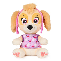 PAW Patrol - Peluche Skye pour l'heure du coucher-Peluche officielle pat'patrouille : retrouvez le style authentique de stella de la pat'patrouille, exactement comme dans le dessin animé, avec une fourrure ultra-douce et des détails réalistes qui donnent vie à ce chiot en peluche.