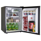 Magic Chef - Mini-réfrigérateur aspect inox de 2,6 pi³ (74,6 L)-Les 2 étagères du réfrigérateur facilitent le rangement et le nettoyage