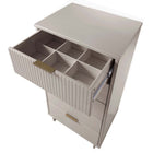 Manhattan Comfort - Granville commode haute et étroite moderne 23,62" - gris clair-Doté d'une épaisseur de panneau de 25 mm, fabriqué en bois massif de haute qualité et en bois massif