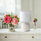 Simple Designs - Petite lampe de table à base plissée - Blanc cassé-Abat-jour en tissu blanc