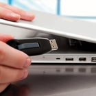 Clé à mémoire flash V3 USB 3.2 Génération 1 Store ’n’ Go de Verbatim, 32 Go, gris-Garantie limitée à vie limitée du fabricant