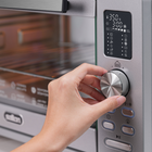 Salton - four grille pain numérique avec friture à air NuRetro - argent métallisé-Minuterie de 120 minutes avec arrêt automatique — pour une cuisson précise, en toute sécurité.
