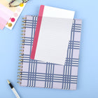AT-A-GLANCE - Agenda scolaire hebdomadaire/mensuel carreaux lilas Emily Ley Simplified 2025-2026 - 11 po H x 8 3/8 po l - lilas - bilingue-Format des pages : 11 po H x 8 3/8 po l