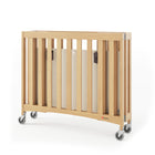 Foundations - Lit de bébé pliant compact avec roulettes surdimensionnées, 40 po x 26 po x 34 po-Dimensions: 40 po L x 26 po l x 34 po H
