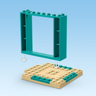 LEGO - Bluey Le terrain de jeu de Bluey et Chloe, Ensemble de construction préscolaire -Jouet interactif pour les 4 ans et plus - Les amateurs de l’émission de télévision Bluey rejoignent les figurines de Bluey et Chloé dans un terrain de jeu aux couleurs vives, avec balançoire, glissade, module de jeu et plus encore