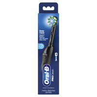 Oral-B - Brosse à dents à piles Pro 100 CrossAction - Noir-La brosse à dents à pile Oral-B Pro 100 CrossAction pénètre profondément pour une meilleure élimination de la plaque et des gencives plus saines* * vs une brosse à dents manuelle ordinaire