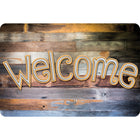 Ashley Productions - The Original Fun Mat - Tapis de Bienvenue - 15 -5" x 23 -5" - Bois Récupéré Bienvenue-Mesure et conception : Le tapis de bienvenue en bois récupéré mesure 15,5 po x 23,5 po.