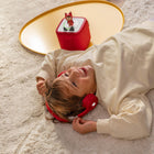 tonies - Casque d’écoute Bluetooth - Rouge couché de soleil-Les oreillettes rembourrées et le bandeau souple assurent des heures d’écoute tout en confort