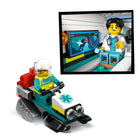 LEGO - City Big Vehicles L’avion-ambulance d’urgence -Un cadeau pour les amateurs de modèles d’avions - Offrez cet ensemble de jeu comme cadeau de Noël ou d’anniversaire aux garçons et aux filles de 6 ans et plus