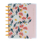 Me And My Big Ideas - The Happy Planner 2024-25 Planificateur Classique - 7,5 po x 9,5 po - Breathe Live Explore-La mise en page verticale comprend trois boîtes quotidiennes pouvant diviser la matinée, l’après-midi et le soir, ou encore le travail, l’école et les activités personnelles. Créez des catégories pour répondre à vos besoins!