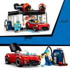 LEGO - My City La station de lavage automobile-Idée-cadeau amusante pour les garçons, les filles et les amateurs de voitures de 6 ans et plus