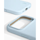 Ideal of Sweden - Étui Silicone MagSafe Bleu Clair pour iPhone 17 Pro-Rebords surélevés pour protéger l'appareil photo et l'écran