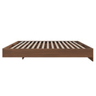 Nexera - Lit plateforme Queen, Noyer-Meubles conçus et produits au Canada à partir de panneaux de particules et de MDF certifiés CARB II/FSC.  Item expédié en 24-48 heures après réception de la commande.  Assemblage requis