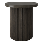 Hudson&Canal - Table d'appoint ronde cannelée Isa de 56 cm de large, couleur brun aulne-Un design scandinave à la fois moderne et classique pour votre salon, votre bureau et plus encore
