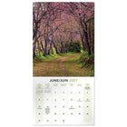 Mead - Calendrier décoratif Sentier nature 2027, 12 po x 12 po, bilingue-La présentation bilingue convient aux environnements anglais et français