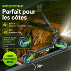 Gyrocopters - Trottinette électrique Plaid 3.0 pour adultes et adolescents - Vitesse 45 km/h, autonomie 45 km - Application - Noir-Le système d'éclairage intégré, comprenant un phare puissant, des clignotants, des feux de circulation et des feux stop arrière, vous permet de rester visible et en sécurité lors de vos trajets nocturnes