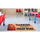 Ashley Productions - The Original Fun Mat - Mat Runner - 15 -5" x 47" - Travail d'Équipe de Basketball-Antidérapant et durable : Le support en caoutchouc robuste garantit la sécurité et la durabilité, idéal pour les zones à fort passage.