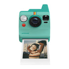 Polaroid - Appareil photo instantané Now 3e génération, lot de 8 photos instantanées Turquoise-Système de flash précis et ergonomique
